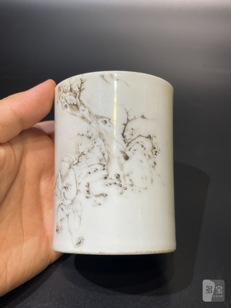 清乾隆 唐英 墨彩踏雪寻梅笔筒 - 图7